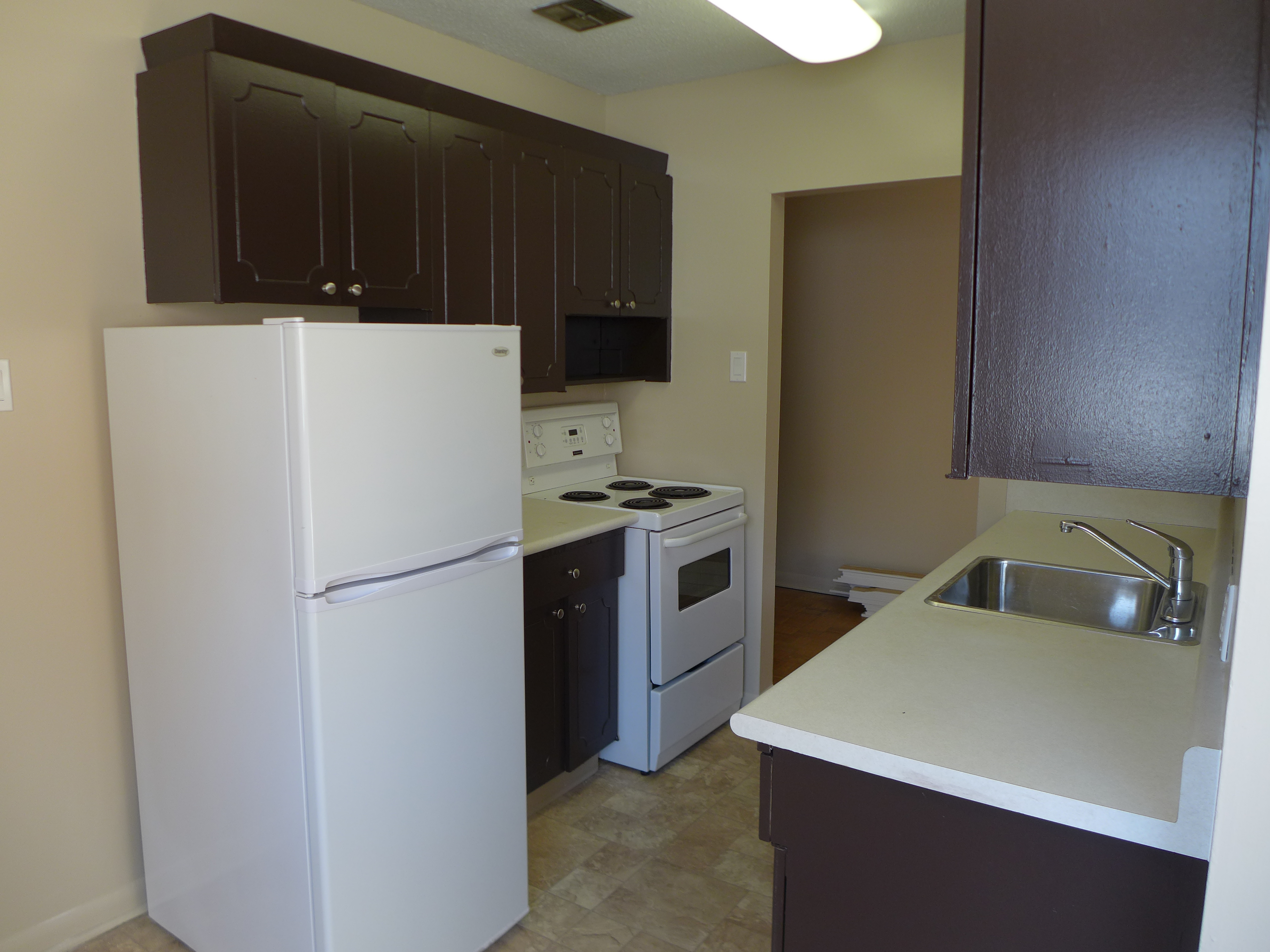 2 BR Apartment for Rent in Winnipeg at 45 Clayton Dr. Located in St